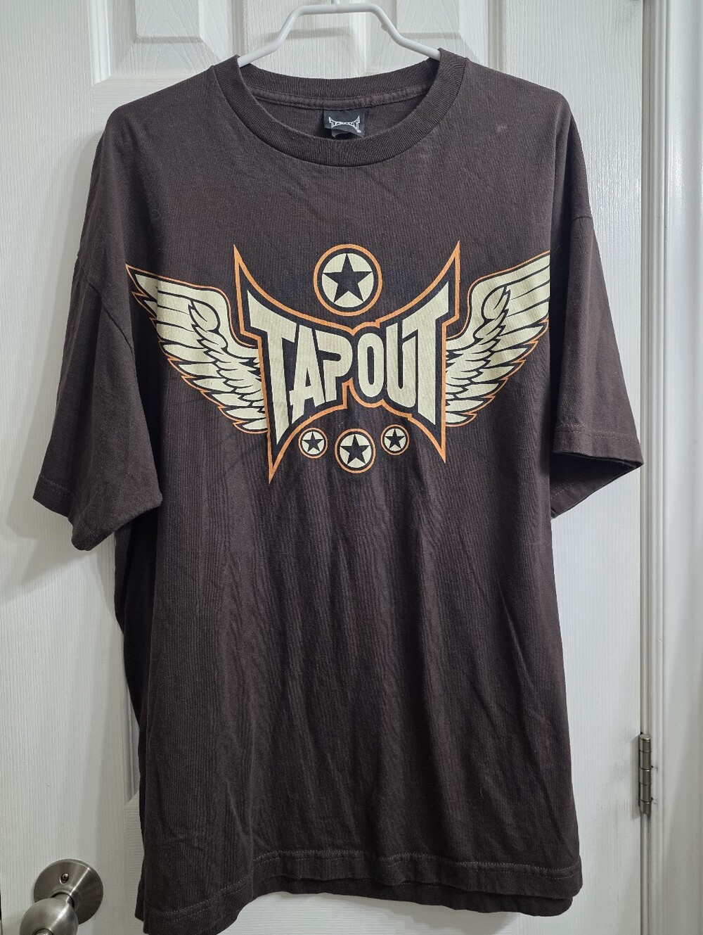 Vintage Tapout Brown Graphic T-Shirt – Size XXL – Y2K Grunge Streetwear